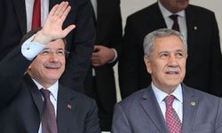 Bülent Arınç’tan partisini feshetme kararı alan Davutoğlu’na: AK Parti'de kalmalıydınız