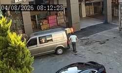 Sinyal kesiciyle aracın kilitlenmesini engelleyip, 200 bin lira çaldı!
