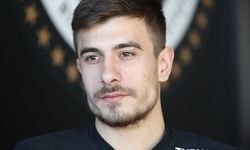 Futbolcu Dorukhan Toköz aşkını ilan etti