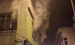 Eşiyle kavga eden adam evi ateşe verdi!