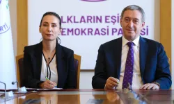 DEM Parti, 'çerçeve yasaya' imza attı