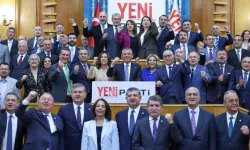 ‘Çerçeve yasa’ öncesi Yeni Parti’de kritik toplantı kararı