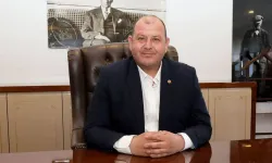 CHP’li Menderes Belediyesi'ne operasyon; Başkan İlkay Çiçek dahil 13 kişi gözaltında!