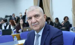 AK Parti'ye geçeceği iddia edilen vekilden açıklama!