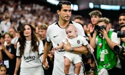 Necip Uysal, Beşiktaş taraftarına veda etti