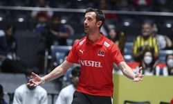 Voleybolun yıldızları gala gecesinde buluştu: Santarelli’nin geleceği belli oldu