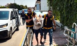 Tehdit edip, kefen gönderdiği eski eşini 8 yerinden bıçakladı!