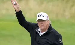 Trump'ın golf sahasında silahlı bir kişi yakalandı