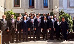 Üç belediye başkanı AK Parti'ye katıldı; işte ilk fotoğraf!