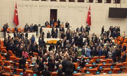 Süreç yasası Meclis'ten geçti; işte oylamanın sonuçları