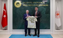 Aziz Yıldırım'dan Murat Kurum'a dikkat çeken stat ziyareti