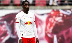 Galatasaray, yeni transferini KAP’a bildirdi! Genç stoper İstanbul’da