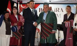 'Bozkıra özlem' gecesinde Mesut Özarslan'a ahilik kaftanı takdim edildi