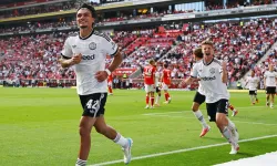 Can Uzun golleriyle Eintracht Frankfurt'u galibiyete taşıdı