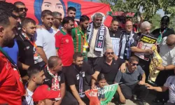 Beşiktaş taraftar grubu Çarşı’dan Narin ve Rojin’in mezarlarına ziyaret