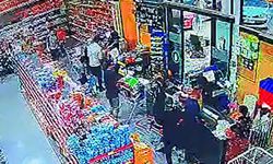 Düğünde takıları çalan şüpheli tahliye oldu, marketten hırsızlık yaparken yakalandı!