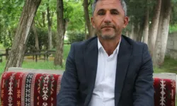 Emin Ay kimdir?