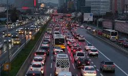 Rapor: İstanbul trafiği yılda 288 saate varan zaman kaybına neden oluyor