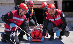 KEÇ-TİM ekibi AFAD Deprem Simülasyon Merkezi’nde tatbikat yaptı