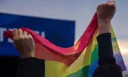 Kaos GL'ye ‘müstehcenlik’ soruşturması: Dernek yöneticileri gözaltına alındı