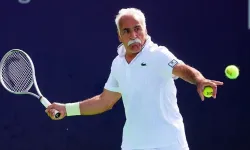 Tenis efsanesi Mansour Bahrami Ankara'da korta çıktı