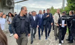Özgür Özel cezaevindeki Bursa Belediye Başkanı Mustafa Bozbey'i ziyaret etti