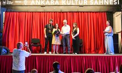 Seğmenler Parkı’ndaki tiyatro buluşmalarında son gün