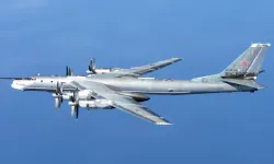 Rusya'da Tu-95 tipi stratejik bombardıman uçağı düştü: 6 ölü, 1 yaralı
