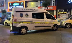 İstanbul'da cadde ortasında silahlı kavga: 2 yaralı