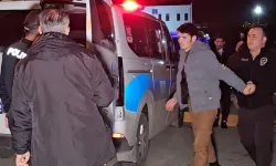 Edirne'de çalıntı araçtan 7 kaçak göçmen çıktı