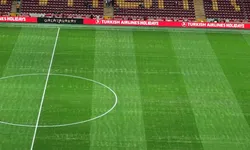 Galatasaray'ın stadyumunun zemini tartışma konusu oldu