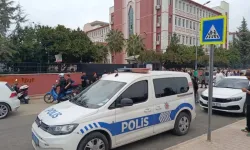 Adana'da ortaokulda saldırı: Kız öğrenci sınıf arkadaşını bıçakladı