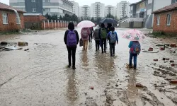 Sel uyarısı valilikleri harekete geçirdi; 6 ilde okullar tatil