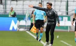 İlhan Palut: Daha ne olduğunu anlamadan maç 4-0 oldu