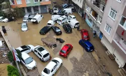 İstanbul'u sel vurdu: Can kaybı 3'e yükseldi