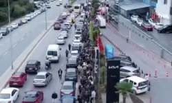 İstanbul'da indirim izdihamı: 60 bin kişi akın etti!