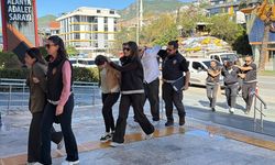 Kaçırılıp 15 milyon avroluk senet imzalatıldığı iddiasına 8 gözaltı