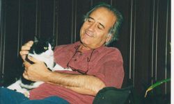 Nihat Ziyalan kimdir?