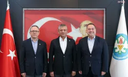 Özgür Özel, Besim Dutlulu ve 14 ilçe belediye başkanıyla bir araya geldi