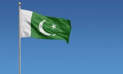 Pakistan'da okulun çatısı çöktü: 28 ölü