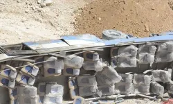 Pakistan'da yolcu otobüsü devrildi: 10 ölü, 32 yaralı