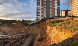 Pendik'te toprak kayması: 9 katlı apartman tahliye edildi