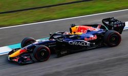 Formula 1 Bahreyn GP'de zafer Verstappen'in