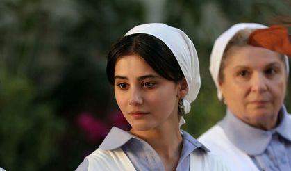 Helin Kandemir'in kırmızı bikinili pozları olay oldu!