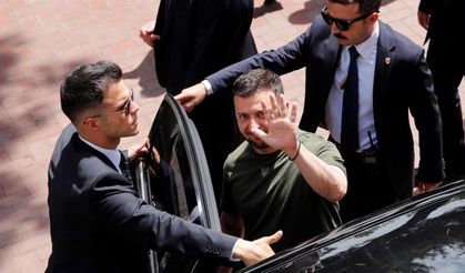 Zelenskiy, Türkiye’den ayrıldı
