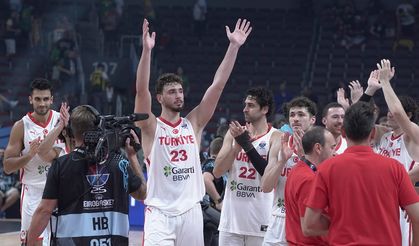 Günün spor manşetleri | 12 yenilmez adam!