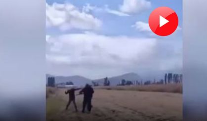 Kızının gözü önünde sopa ve dipçikle dövüldü; o anlar kamerada