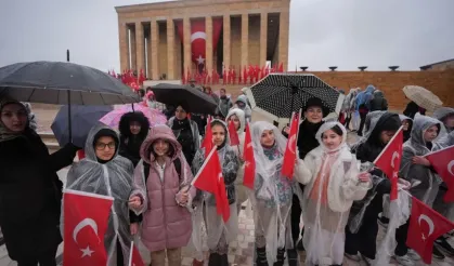 23 Nisan Ulusal Egemenlik ve Çocuk Bayramı kutlandı