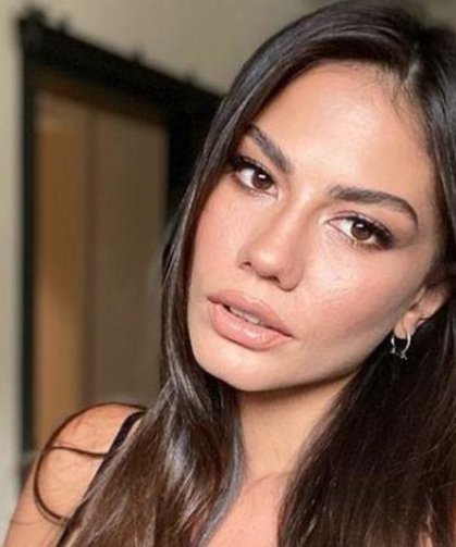 Demet Özdemir'e tepki: 'Linç kampanyalarınızı durdurun'