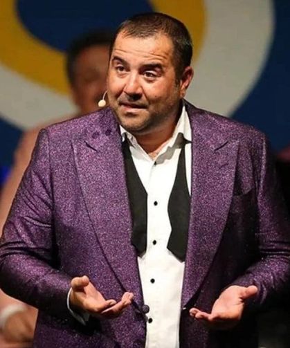 Ata Demirer, genç sevgilisini paylaşmaya doyamadı